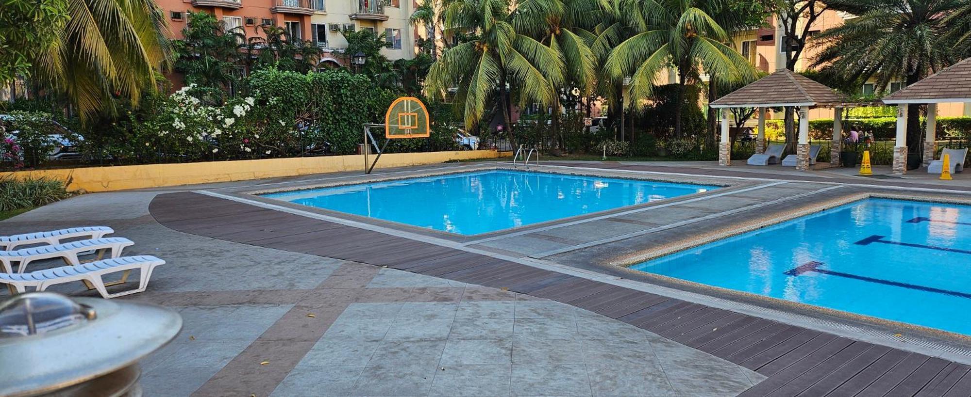 Cozy 2Br Staycation With Balcony Chateau Elysee For 4-6 Pax Paranaque City Bagian luar foto
