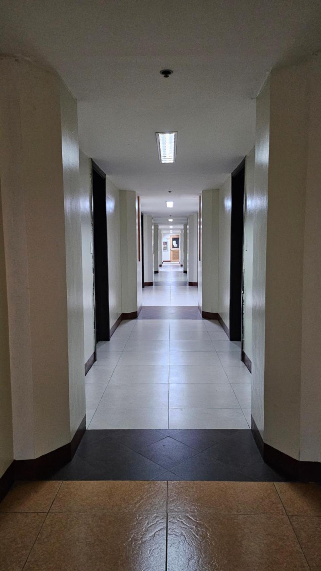 Cozy 2Br Staycation With Balcony Chateau Elysee For 4-6 Pax Paranaque City Bagian luar foto
